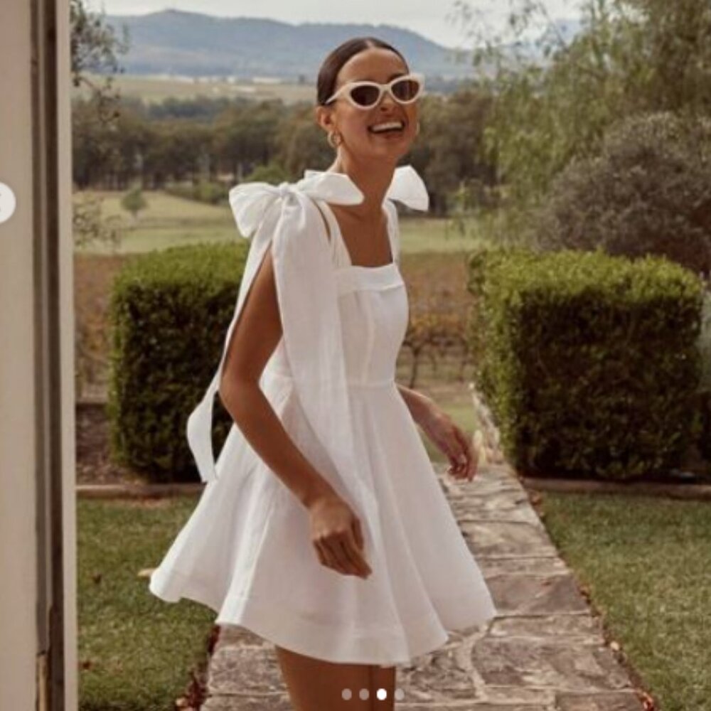 DISSH Dresses Aisle White Linen Bow Mini Dress